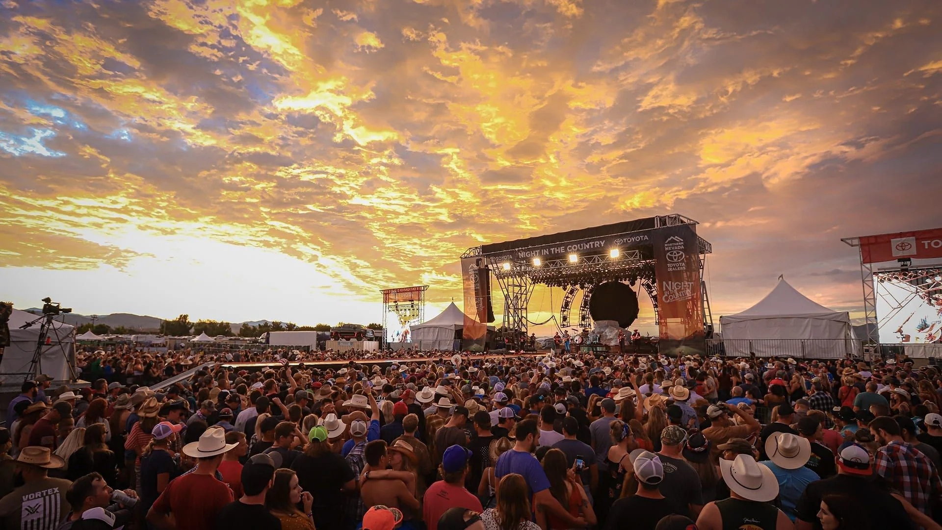 Night in the Country Nevada 2026