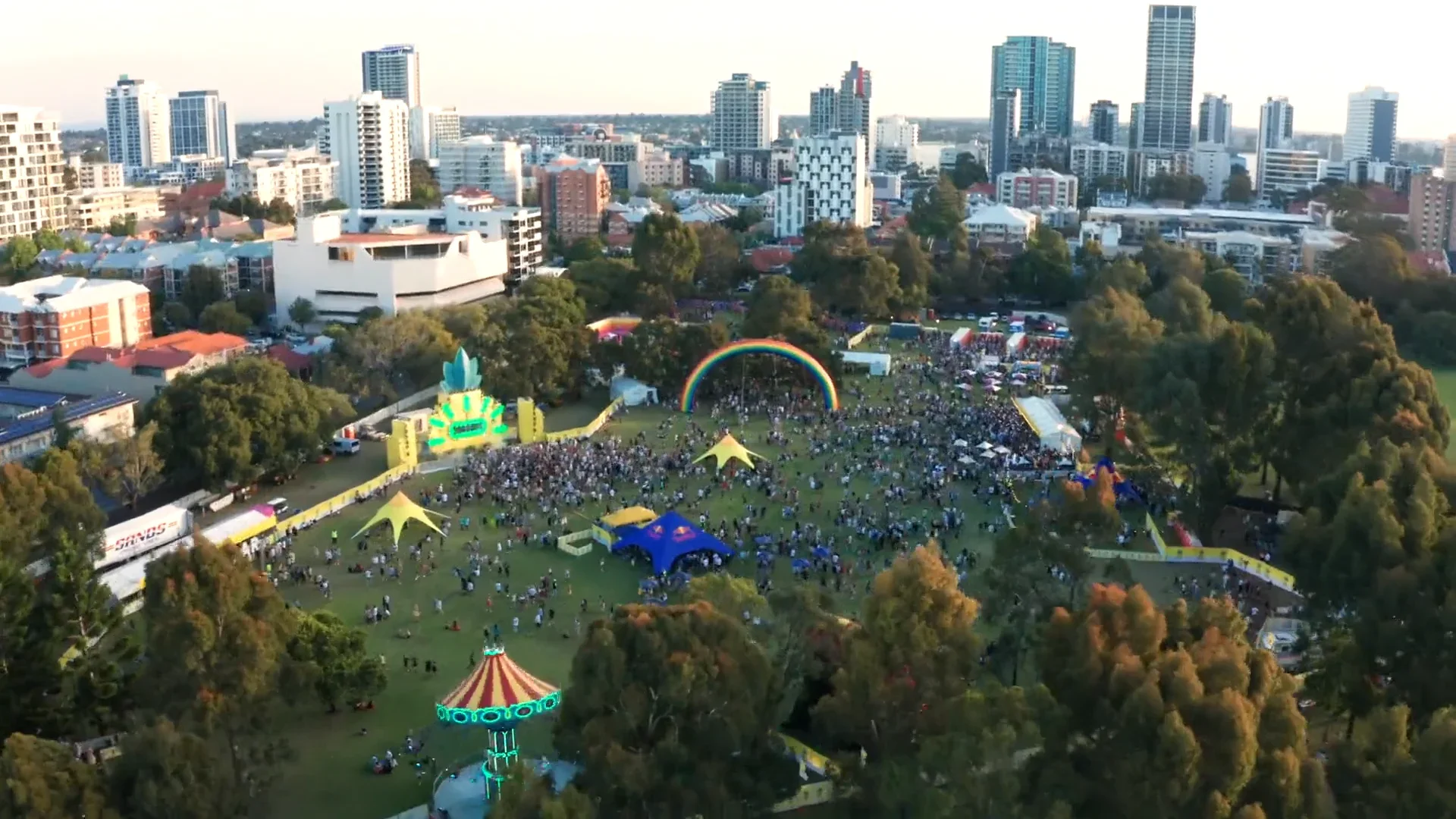 Pineapple Club 2026 3