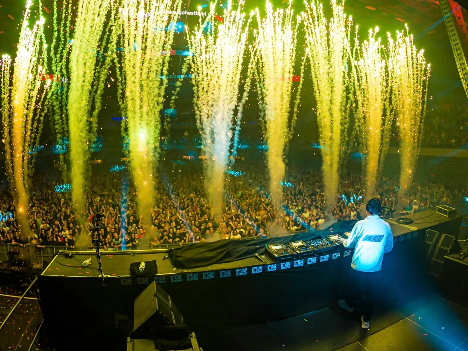 Don't Let Daddy Know Poland 2026 3