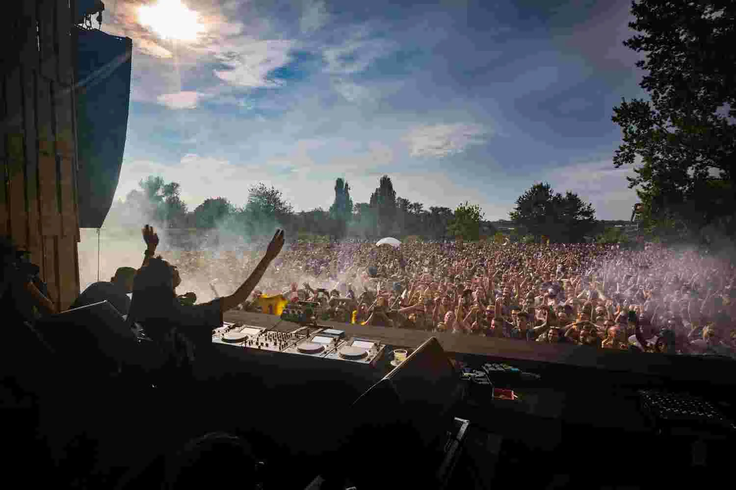 Love Family Park 2026