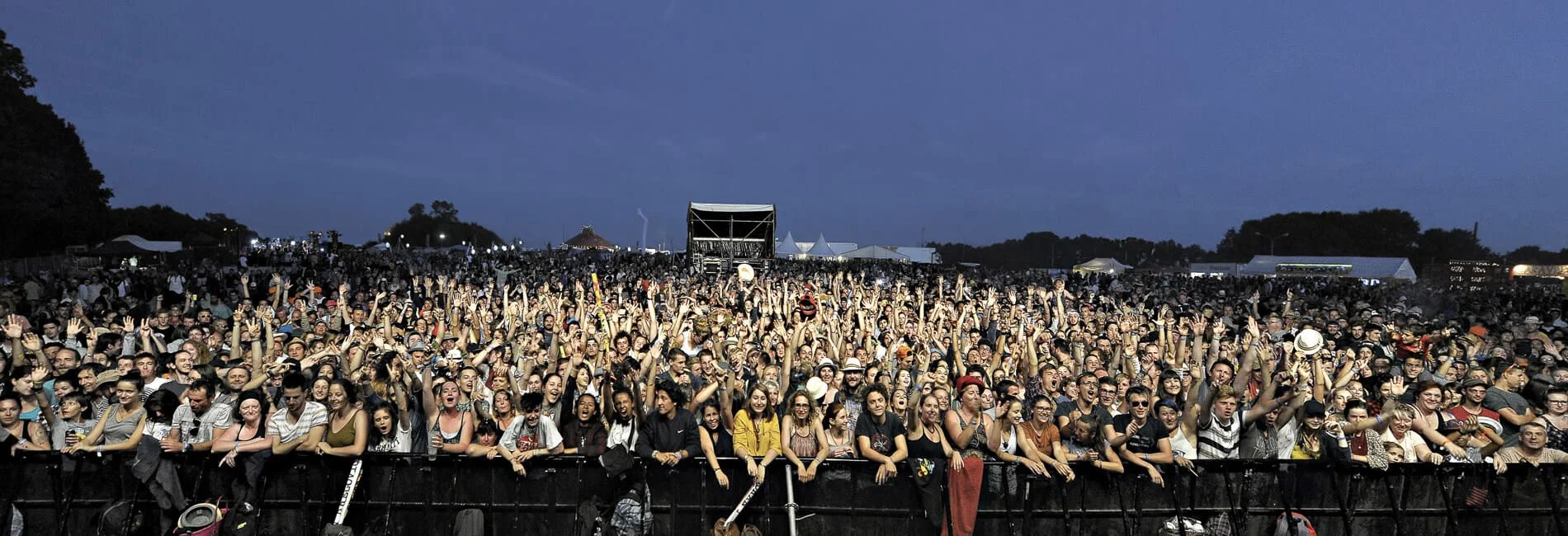 Le Chien a Plumes 2026 2