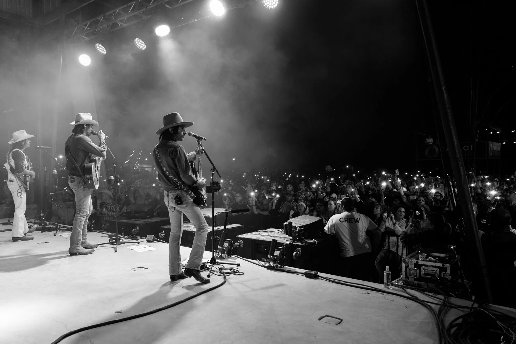 Outlaws and Legends 2026