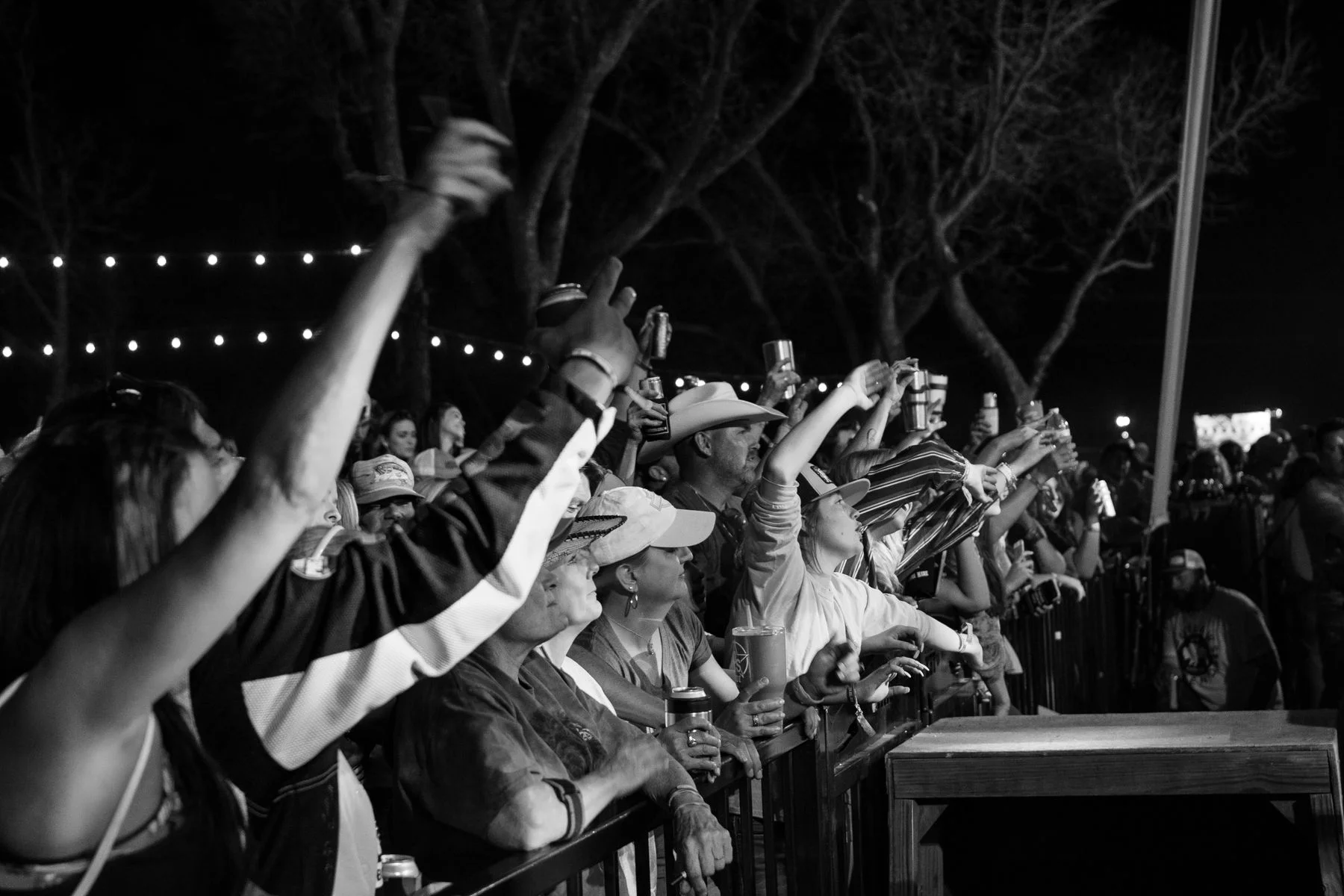 Outlaws and Legends 2026 3