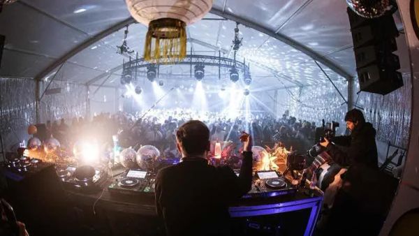 Sun & Snow Weekend 2026