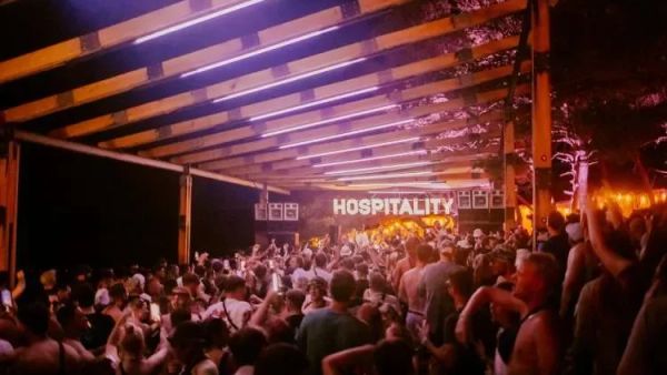 Hospitality On The Beach 2026