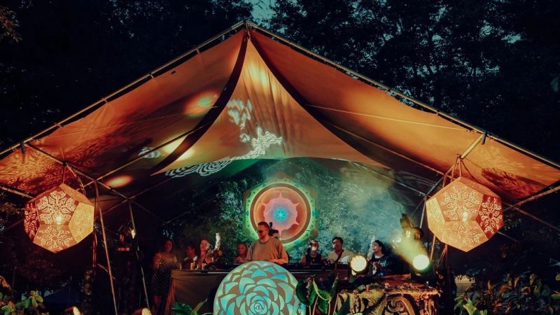 Deep Tropics Equinox 3