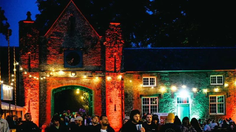 Courtyard Beer Festival 3