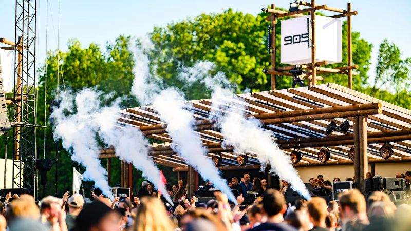909 Festival 2