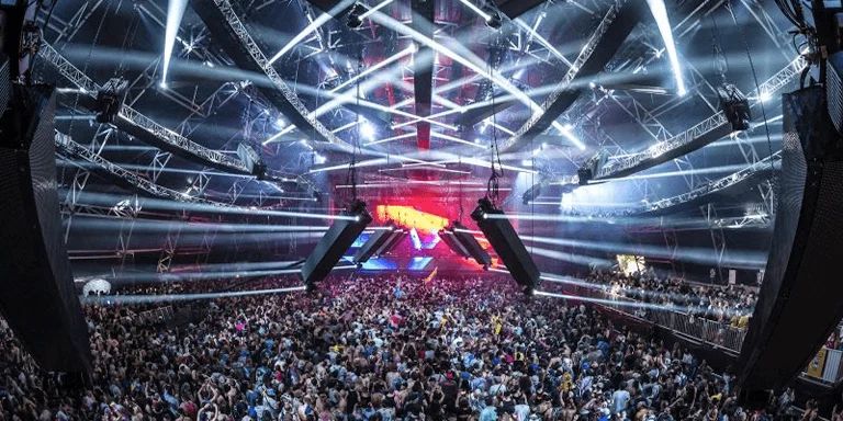 Ultra Europe 3