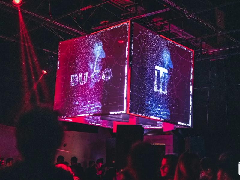 Techno Wall