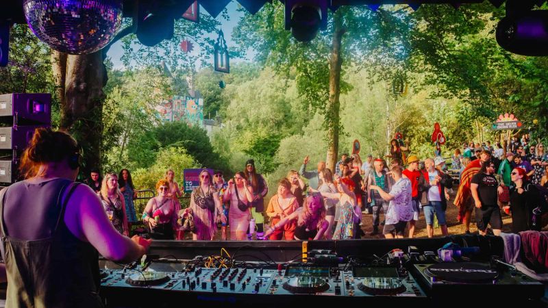 Kelburn Garden Party 3