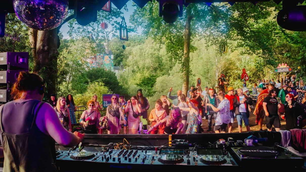 Kelburn Garden Party 3