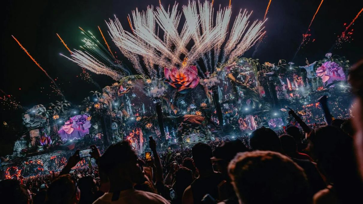 Tomorrowland 2