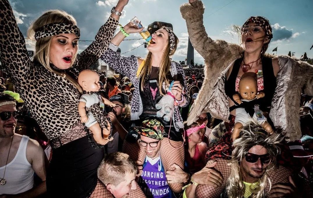 Kamping Kitsch Club 2