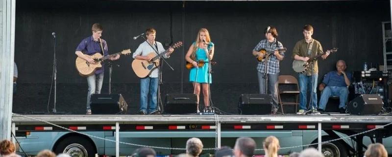 Mount Airy Fiddlers Convention