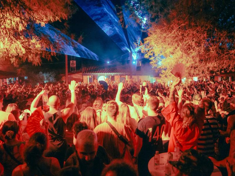 Outlook Origins