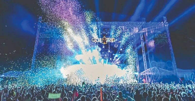 Suwannee Hulaween 2