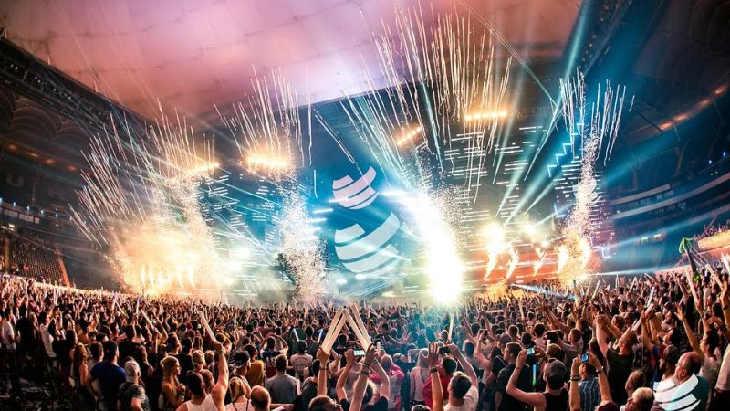World Club Dome 3
