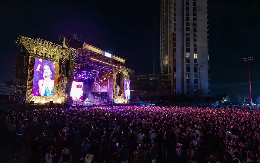 Large Festivals in Mexico, Central America & Caribbean
